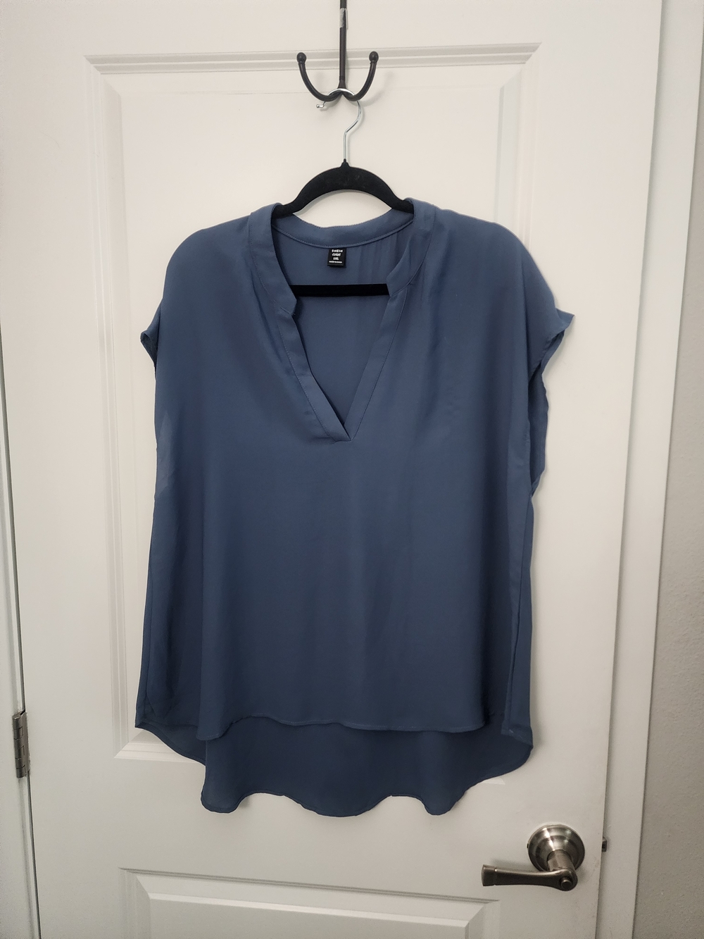 5/$30 SHEIN Dusty Blue V-Neck Short Sleeve Blouse